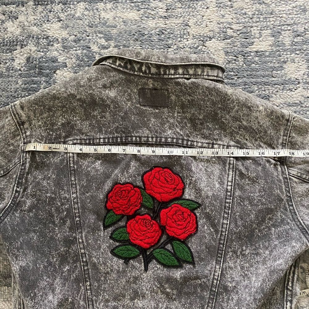 80s Vintage Levi’s 511 Distressed Acid Washed Black Jean Jacket, SZ Large - Picture 13 of 14